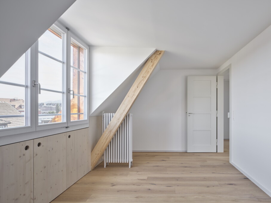 1820 Liftanbau, Dachausbau und Heizungsersatz Mehrfamilienhaus Vereinsweg Bern 8